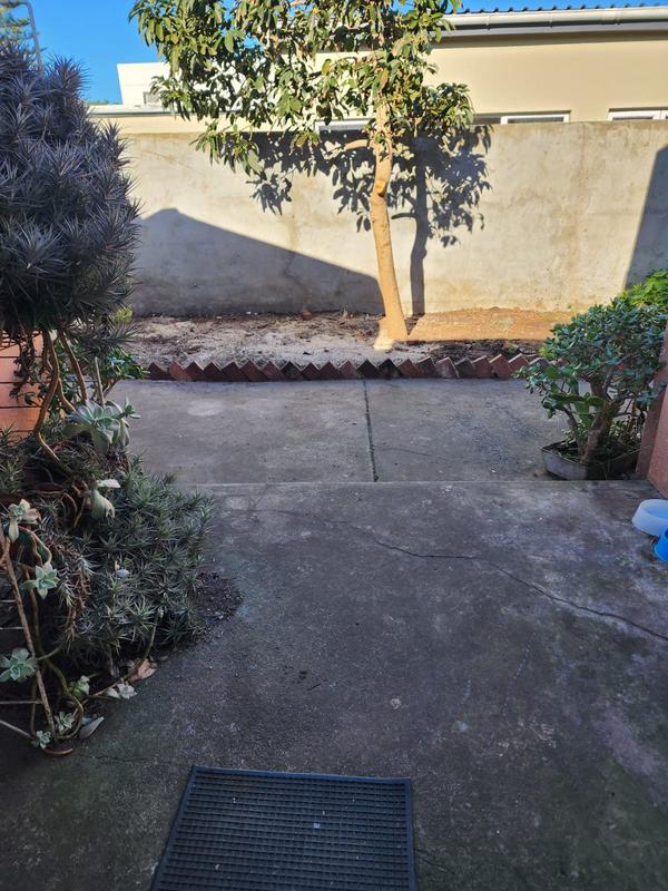 3 Bedroom Property for Sale in Kabega Park Eastern Cape